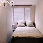 Green Park Prosek Shared Apartment 15 Mins From Center